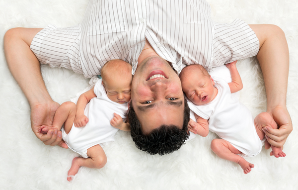 10 Things Twin Dads Must Do Before Delivery Day