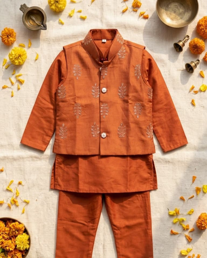 Rang-e-Mehendi – Rust Orange & Sage Green Embroidered Mul Chanderi Koti Kurta Pajama Sets for Twin Boys – TwinsTribe x Chhutkan Diwali Edit