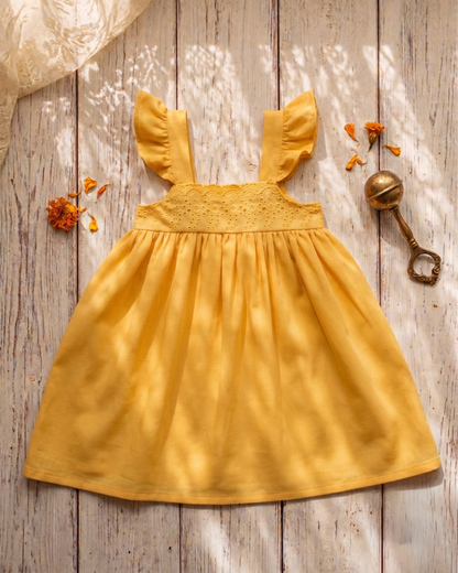Twin Glow – Yellow Muslin Cotton Co-ord & Frock Set for Twins – TwinsTribe x Chhutkan Celebration Edit