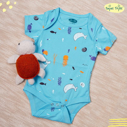 TwinsTribe Twins Onesie Set – Dolphins and Sharks