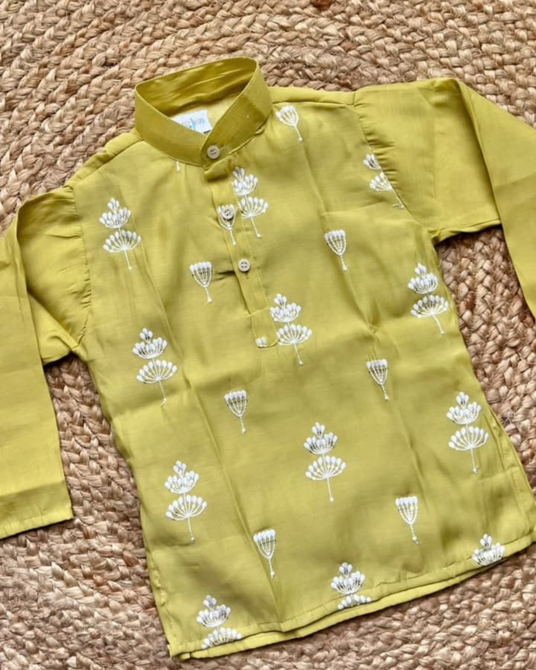 Mogra Mehendi – Green Embroidered Mul Chanderi Kurta Pajama & Three-Piece Palazzo Set for Twins– TwinsTribe X Chhutkan Diwali Edit